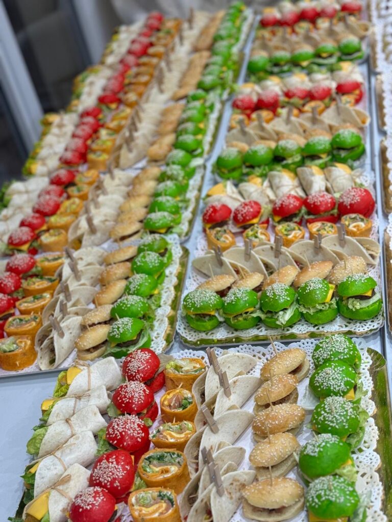 Plateaux de canapés